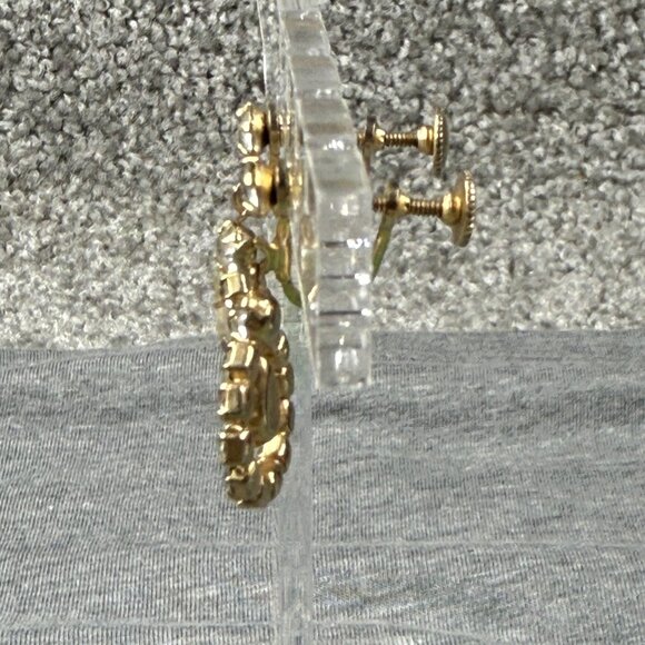 Vintage Gold-Tone Screw Back Clip-On Earrings Clear Rhinestones Teardrop Accent - Picture 15 of 16